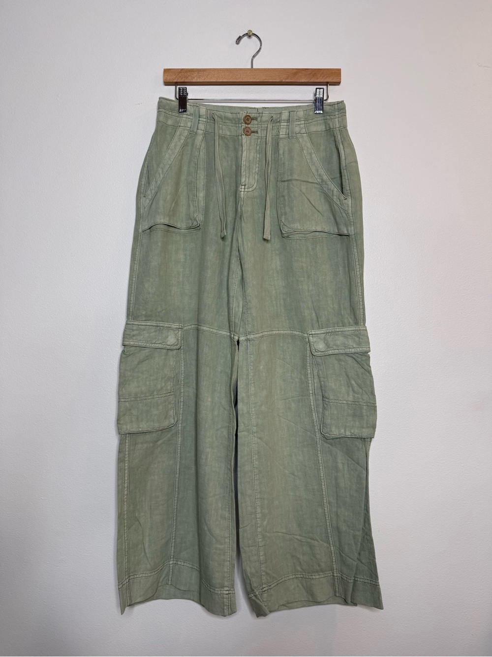 Anthropologie Pilcro Beach Cargo Trousers in green size 26 linen blend - Picture 3 of 10